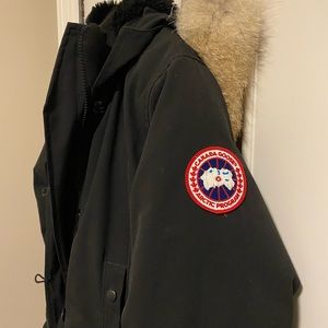 Canada Goose Kensington Women’s Parka Size L